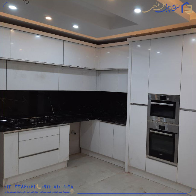 کابینت دو کد از هایگلاس سفید