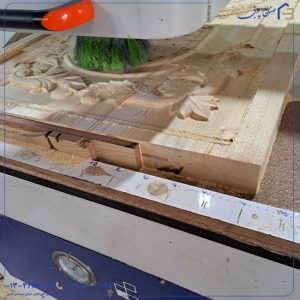 سی ان سی چوب نراد جام وسط درب ورودی